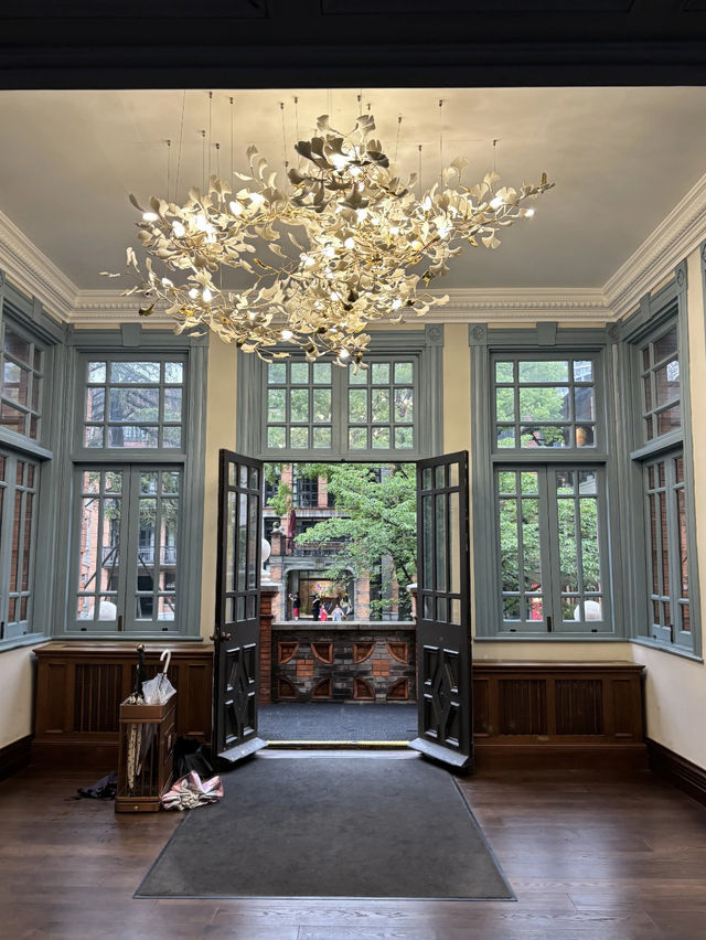 Drummond Residence (德莱蒙德住宅) – A Hidden English Tudor Gem in Shanghai 