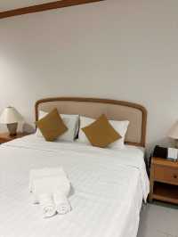 Staycation ที่ Riverine