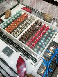 Oro Café KL: Elegant Spot for High Tea, Fine Pralines & Gourmet Delights 
