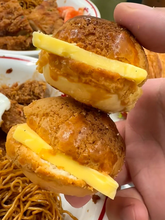 Guangzhou | Beijing Road’s King of Queues — Paidang Canteen, the Tea Restaurant 