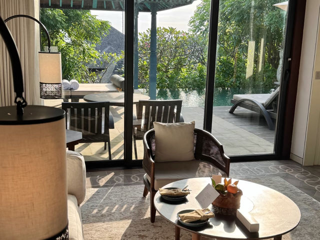 ☀️ Pure Bliss at Jumeirah Bali: The Art of Doing Nothing! 🍹