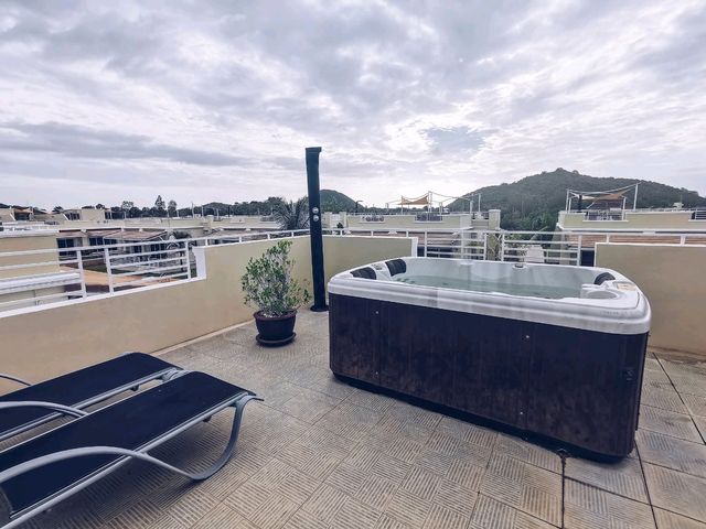Oriental Beach Pearl Resort 🏝️