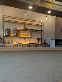 Chill Vibes at Vrex Cafe Semporna!