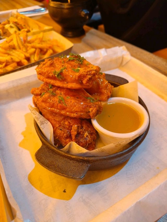 Wings & Rings Kinda Night — Desaru Treat on a Budget