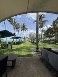 ชิลล์ริมทะเลที่ Luna Lanai หัวหิน วิวดี อาหารอร่อย