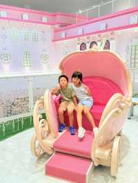 三麗鷗彩虹樂園 小女生的偶像及拍照景點