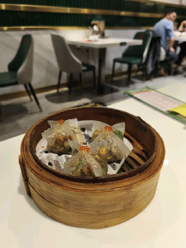 有靚景又有得玩的酒家