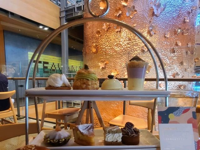 티바나 스타벅스 리저브 로스터리 도쿄(TEAVANA™ スターバックス リザーブ® ロースタリー 東京) 애프터눈티