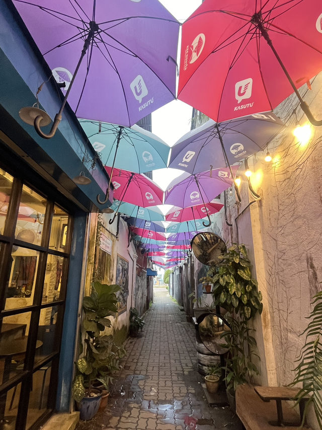 🌙 Terengganu Nights: Lanterns, Murals & a Seaside Breeze 🏮🌊