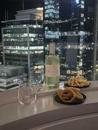 Munchies + city view! 🌃