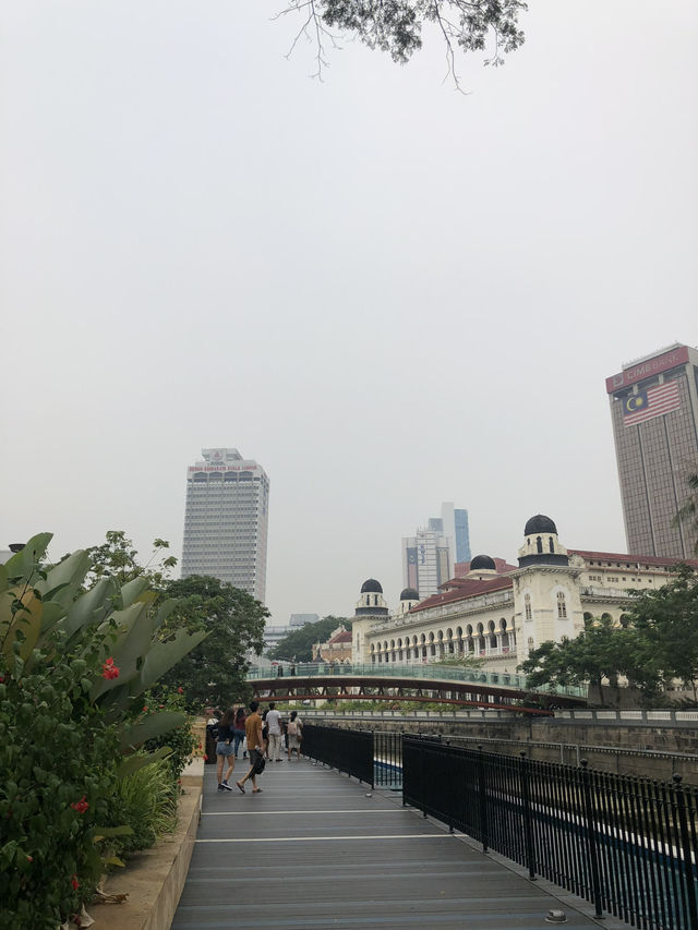 Walking around Merdeka Square (Dataran Merdeka) 