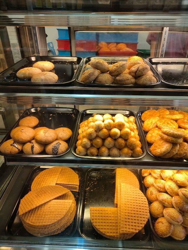 Hock Kee: A Sweet Stop on Jonker Street