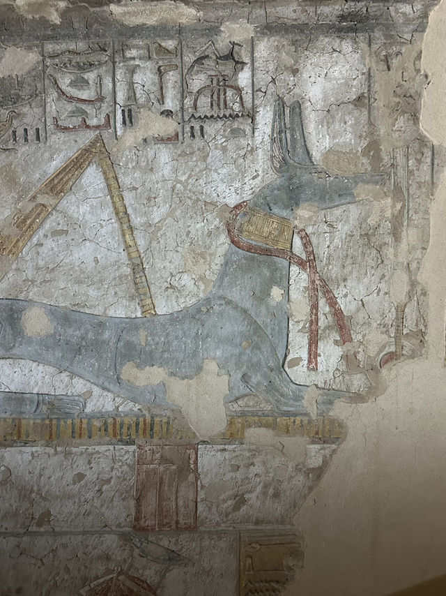 Valley Of The Kings: $20 Graveside Rave