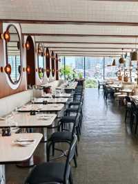 The Standard, Bangkok Mahanakhon 