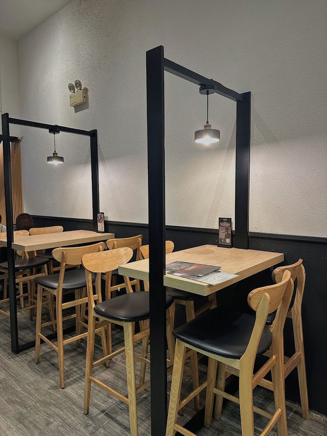 Studio Caffeine Hong Kong, Artful Brews and Handcrafted Comfort in Jordan