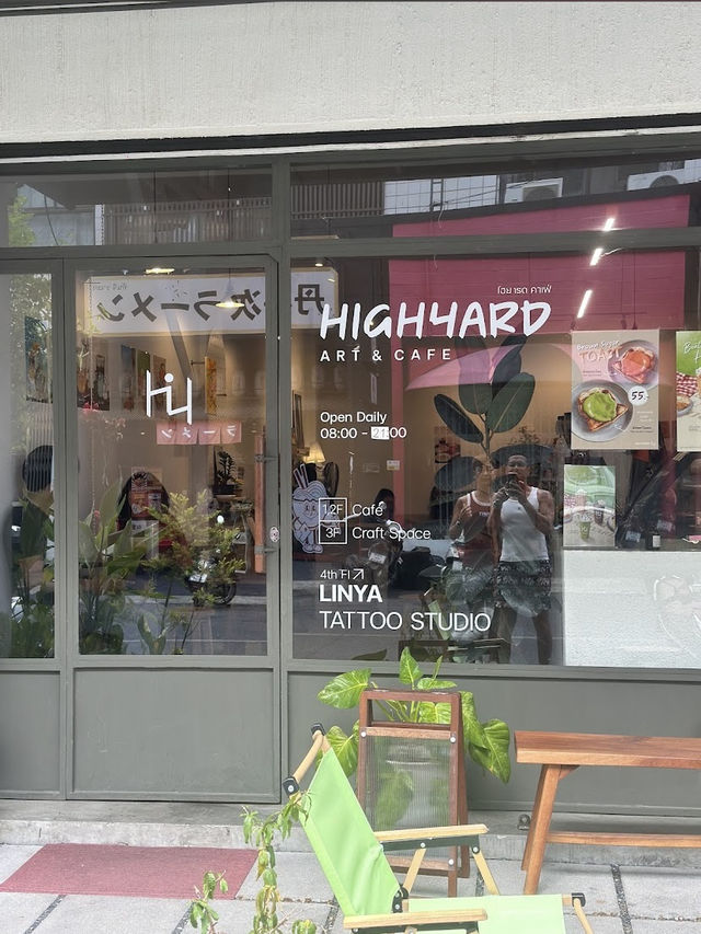 Highyard Cafe Hatyai, Earth-Toned Escape with Modern Soul
