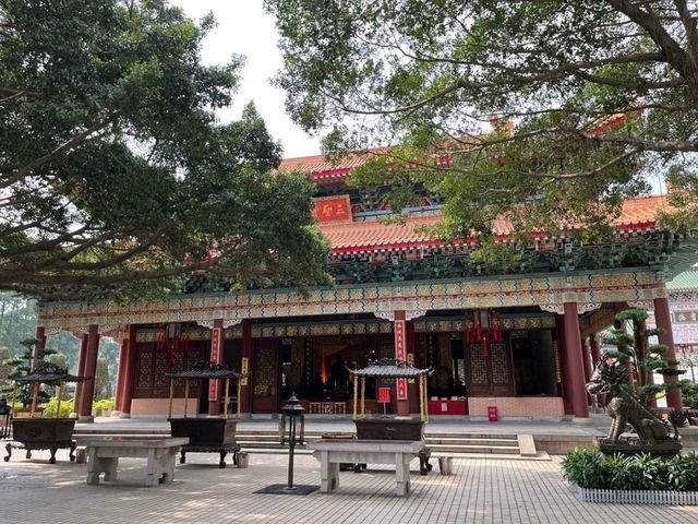 Yuanzhen Taoist Temple Is Calm with a Capital C