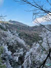 Through Heaven’s Eye: The Story of Tianmen Cave