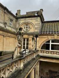 배스의 시작, 로만 바스(Roman Baths)