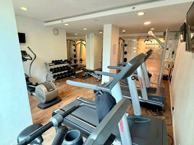 Holiday Inn Express & Suites Johor Bahru – Comfort Without the Fuss
