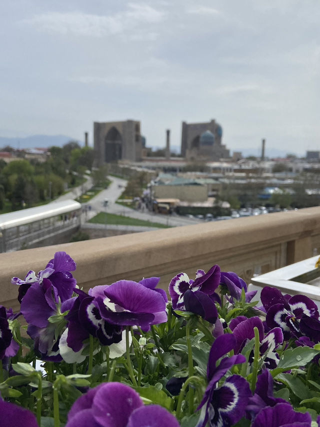 A Sanctuary of Serenity: Hazrat Khizr Mosque