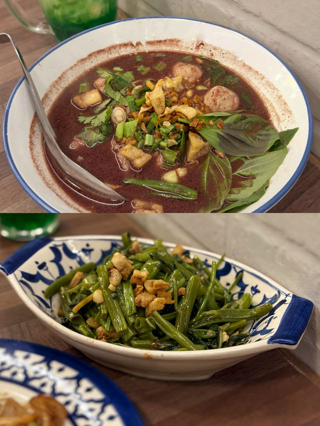 【尖沙咀新開地道泰國菜🥥甜品必試椰子雪糕吐司】  