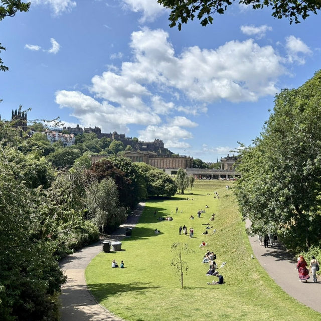Beneath the Castle: A Breath of Calm in Princes Street Gardens