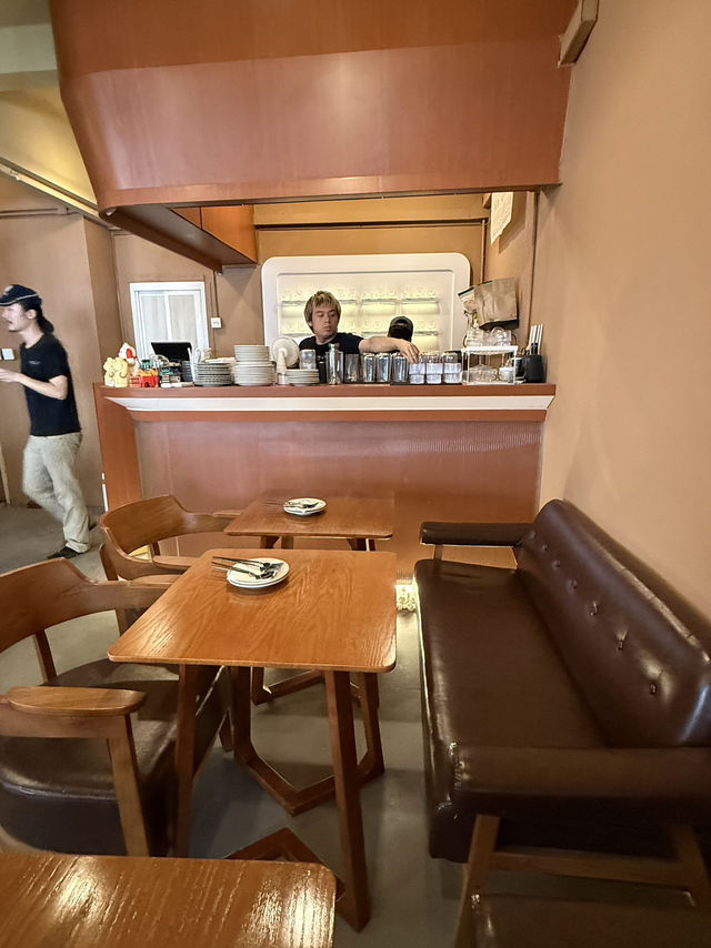 銅鑼灣文青打卡地！Vol.1 Cafe隱世手工麵🍝玫瑰花果茶chill爆一角