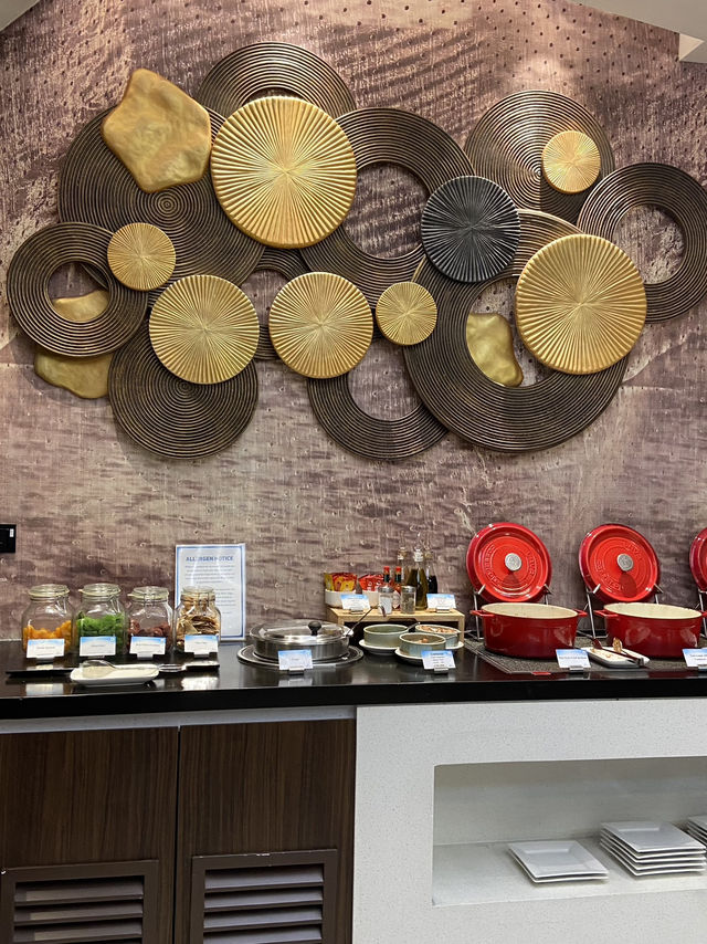 Unwinding in Style at Travel Club Lounge KLIA 2
