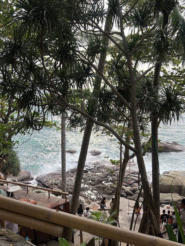 ✨ The Commune | Terrace and Bar – Phuket ✨ ✨ The Commune | Terrace and Bar – Phuket ✨