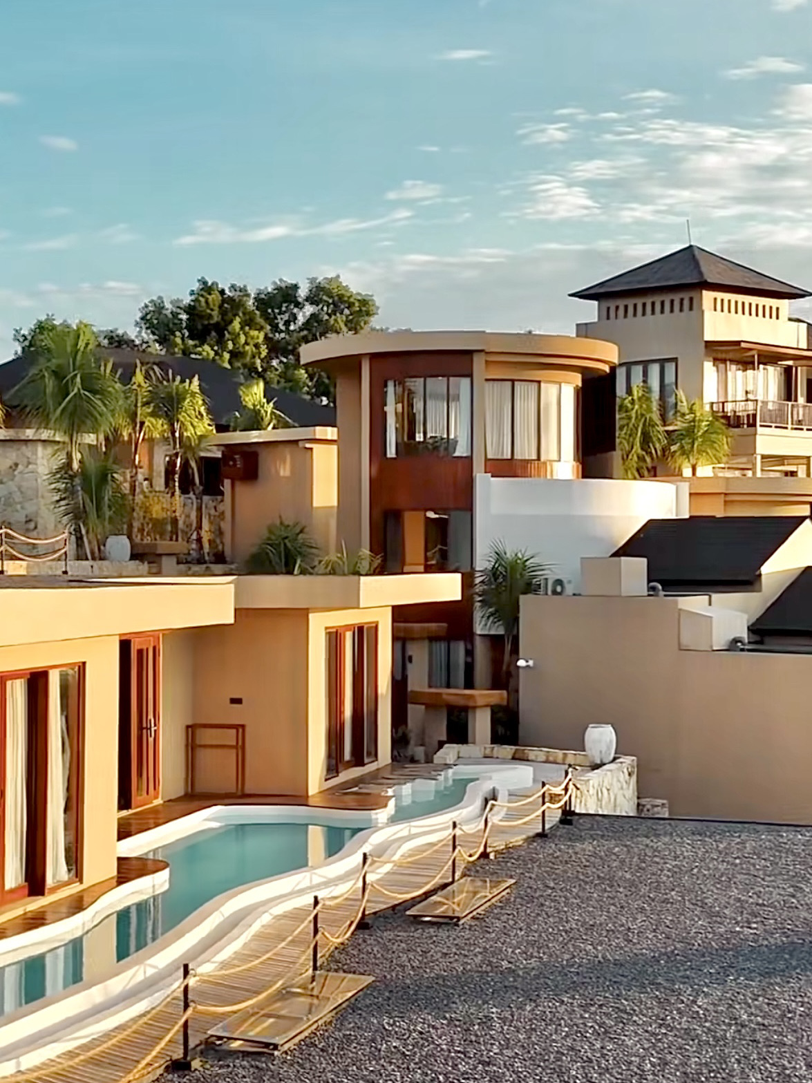 Lately, life had been overwhelming, constant noise, endless stress, and no space to breathe. So I gave myself a little escape 🏖️
 Life slowed down here, mornings started with yoga and the sound of waves, afternoons were spent by the pool or lost in a book, evenings sitting at patio, with soft sunsets and quiet skies.
 Every corner here felt like masterpiece, with that beautiful moroccan & bohemian vibe that made it so instagrammable yet so comforting. 
 It wasn’t just a staycation, it was a reset. A reminder that sometimes, stepping away is the best way to come back stronger ✨
 Would you take a retreat like this if life gets too loud? 
Rating ⭐⭐⭐⭐⭐: 5/5  📍Seascape Luxury Resort & Spa, Uluwatu #MyPOV #ThingsToDo #bali #Staycation #lifestylesg 