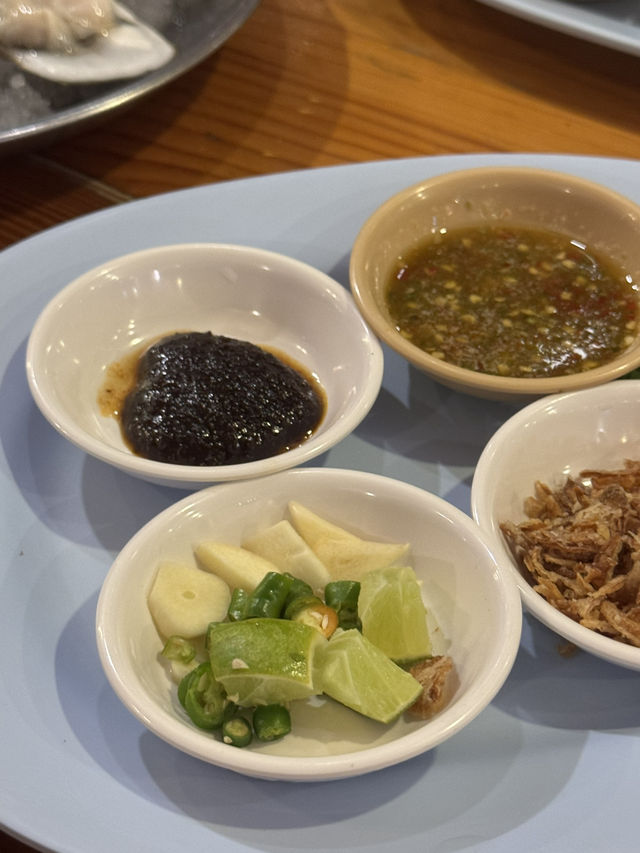 ร้านหอยแซ๊บ หอยสดรสจัดจ้าน