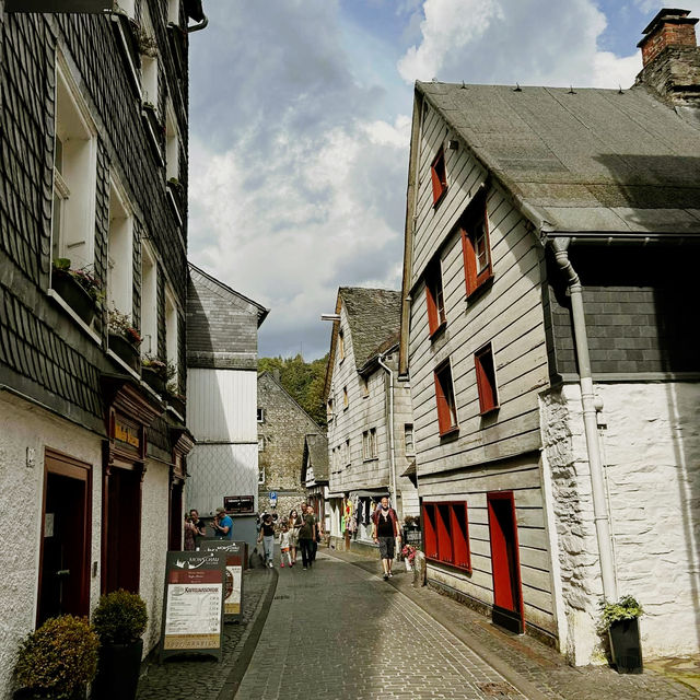 Solo in a Storybook: A Fairytale Day in Monschau