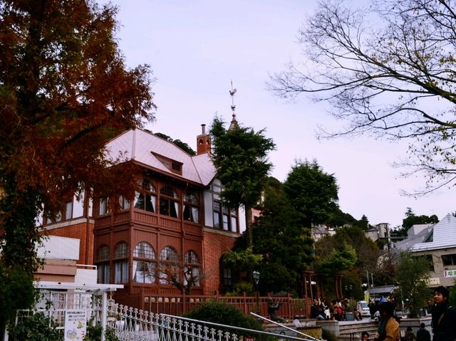 City Loop Bus: A Convenient Way to Explore Kitano Ijinkan