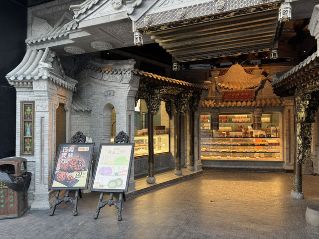 🍡 Er Duo Yan Fried Cake Shop 耳朵眼炸糕 — A Must-Try Tianjin Classic With True Old-School Flavour