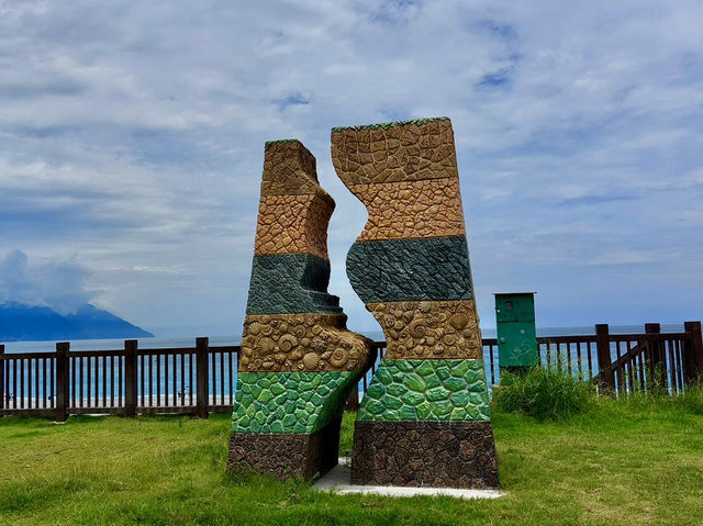 疊石頭、看日落、踏踏浪的七星潭浪漫遊
