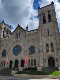 Minneapolis Institute of Art and Churches nearby