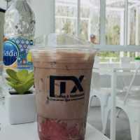 Mx Coffee & Restaurant ร้านสวยที่รือเสาะ