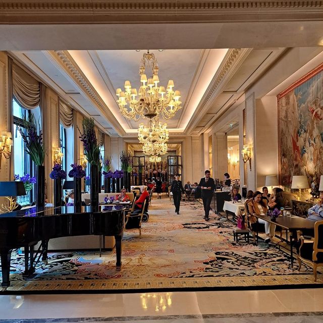 Four Seasons Hôtel George V, Paris 😍