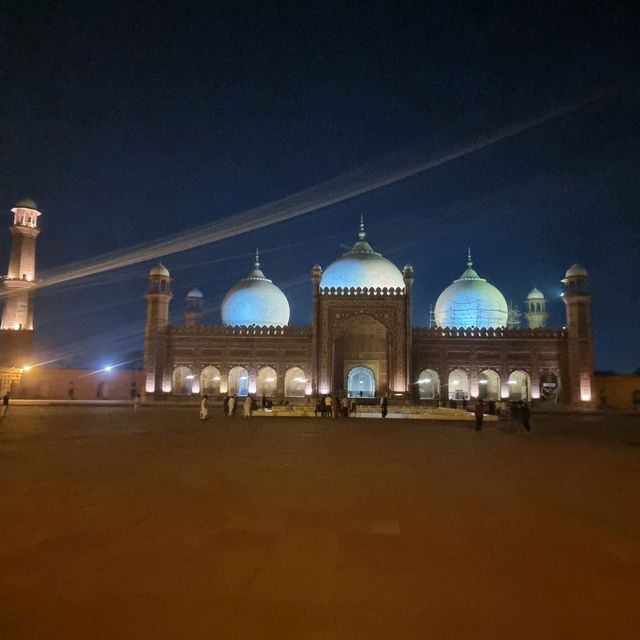 Beautiful Lahore 🇵🇰 Pakistan 