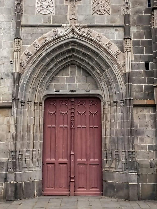 A beautiful cathedral 🇫🇷