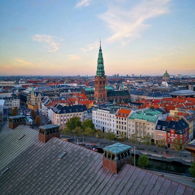 Copenhagen at Sundown: Reflections on a City in Gold