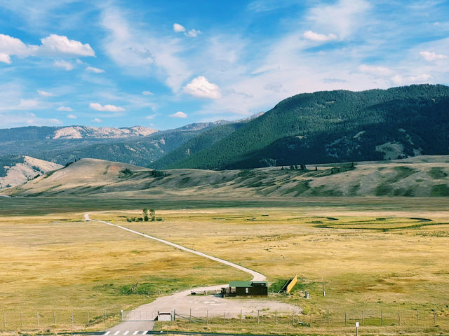 🏔️ Top Landmarks in Grand Teton National Park 🌲🛶