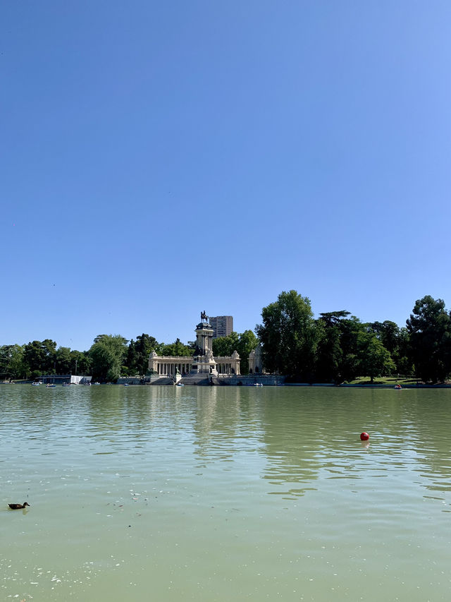 A Perfect Day in Madrid: Eat, Walk & Wine Like a Local