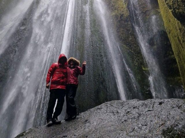 Waterfalls in South Iceland: A Must-See Natural Wonder 🌊🏞️