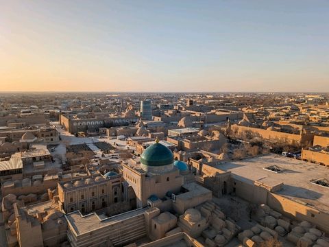 Маршрут по Самарканду, Бухаре и Хиве Маршрут по Самарканду, Бухаре и Хиве