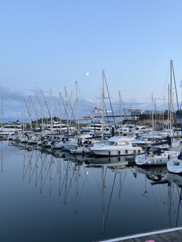 Visiting Plymouth was a beautiful mix of history, sea views, and peaceful city vibes