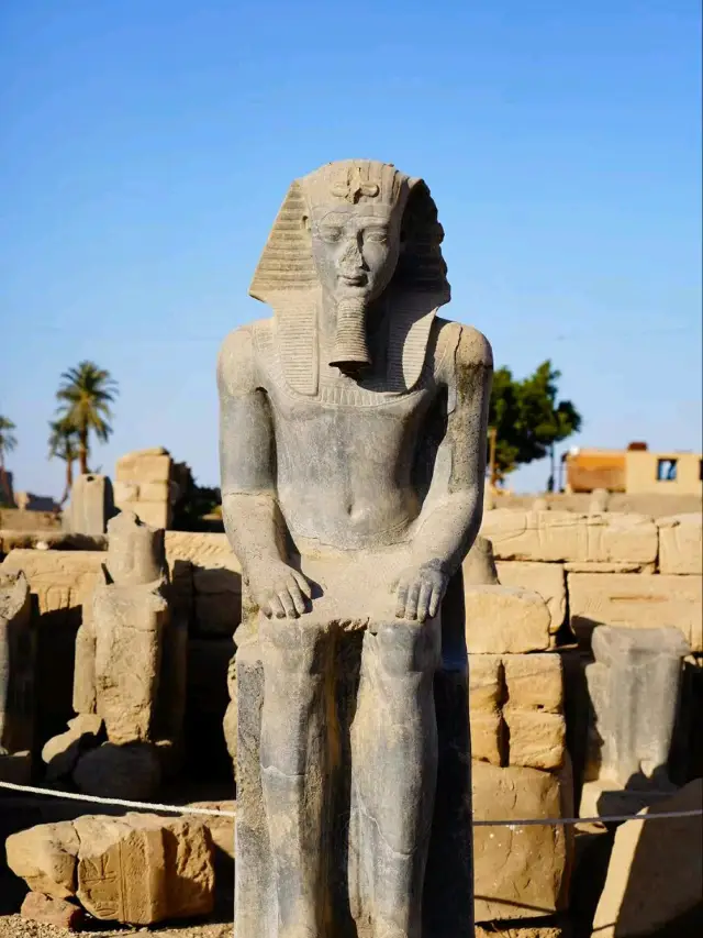 Luxor Temple Glow✨