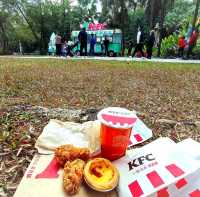 KFC Kiosk in Lianhuashan Park Futian 
