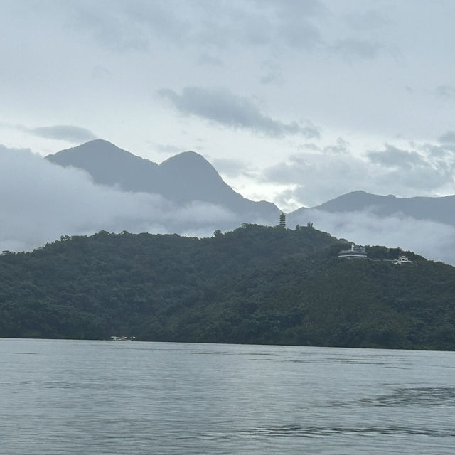 POV: I Took a Day Trip to Sun Moon Lake